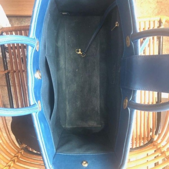 Authentic Chanel Purse - Picture 6 of 8